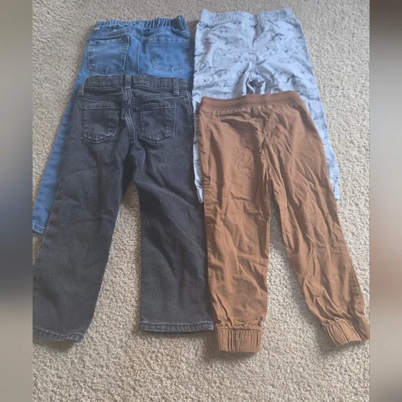 4T Pants And Jeans Bundle / Lot - Picture 3 of 7